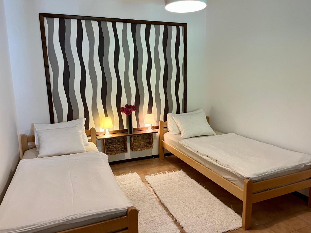 Apartmani Zora Cres Dış mekan fotoğraf