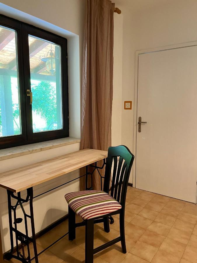 Apartmani Zora Cres Dış mekan fotoğraf