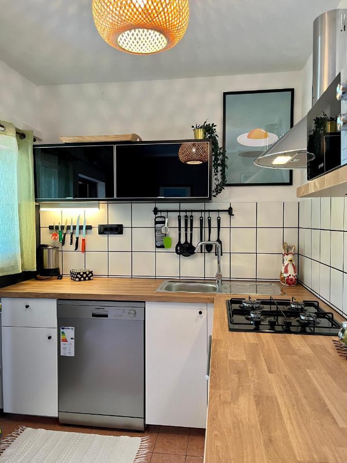 Apartmani Zora Cres Dış mekan fotoğraf