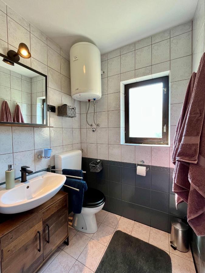 Apartmani Zora Cres Dış mekan fotoğraf
