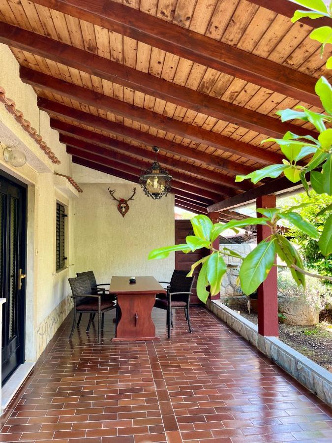 Apartmani Zora Cres Dış mekan fotoğraf